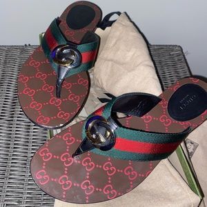 Womens Gucci Slides. Size 40. Pristine Condition